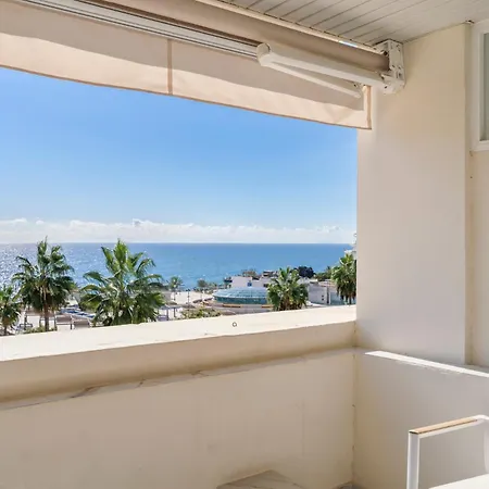 아파트 Sea View 2-bedroom With Pool 마르베야