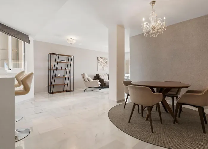 아파트 Sea View 2-bedroom With Pool