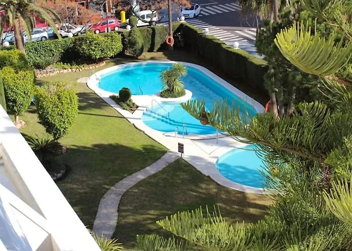 Sea View 2-bedroom With Pool Διαμέρισμα