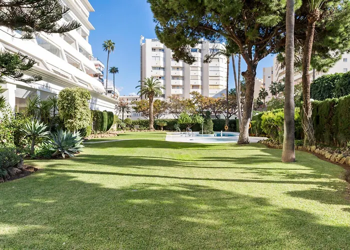 Sea View 2-bedroom With Pool Διαμέρισμα *